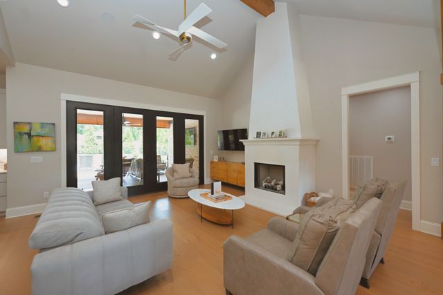 335 Sunset Island Trl, Gallatin, TN 37066