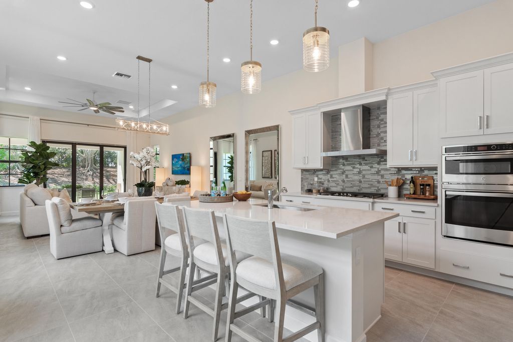 560 SE Fascino Circle, Port St. Lucie, Port St Lucie, FL 34984