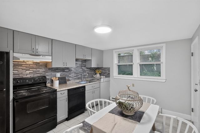 13 Nelson Drive 1, Randolph, MA 02368