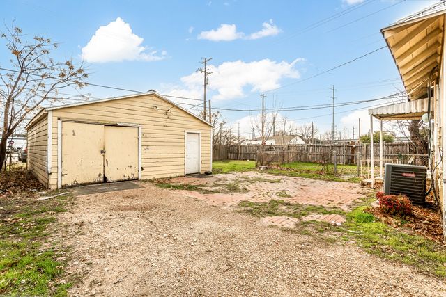 316 W Avenue A, Garland, TX 75040