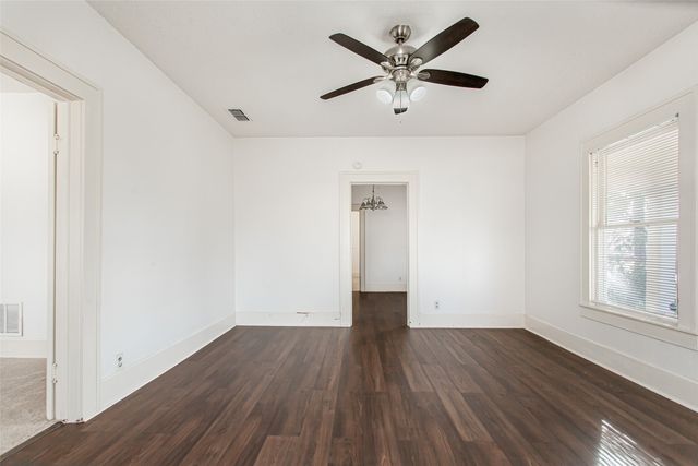 316 W Avenue A, Garland, TX 75040