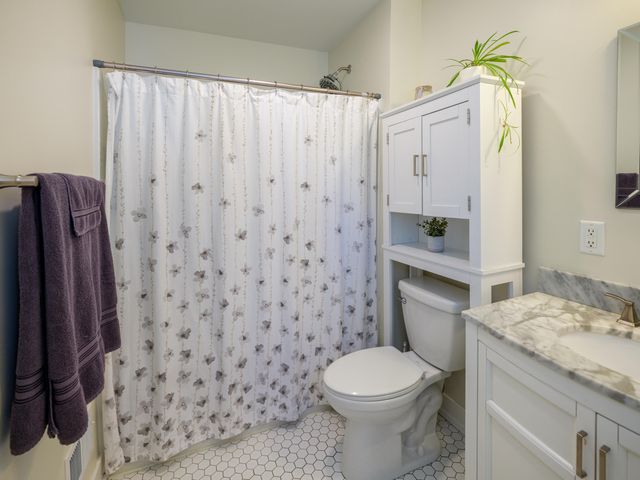 10637 Portage Road, Portage, MI 49002