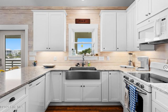 1447 Cedar Landing Road SW, Supply, NC 28462