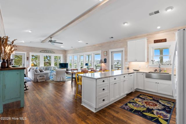 1447 Cedar Landing Road SW, Supply, NC 28462
