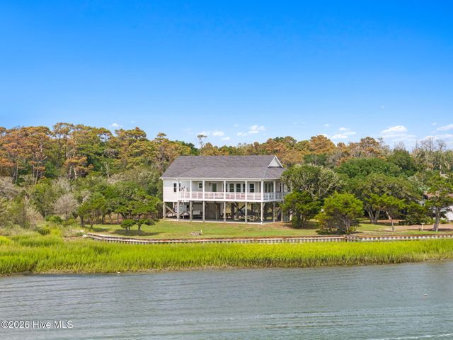 1447 Cedar Landing Road SW, Supply, NC 28462