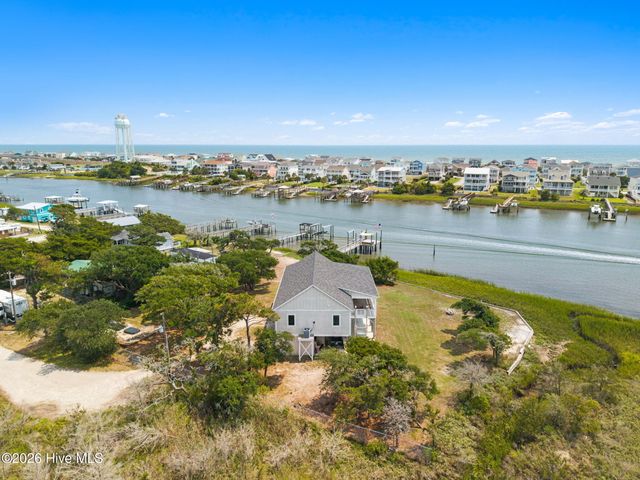 1447 Cedar Landing Road SW, Supply, NC 28462