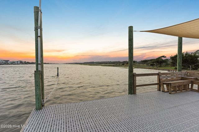 1447 Cedar Landing Road SW, Supply, NC 28462