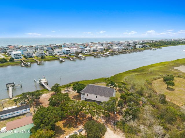 1447 Cedar Landing Road SW, Supply, NC 28462
