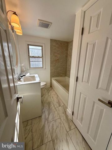 3006 DIXON AVE, Bristol, PA 19007