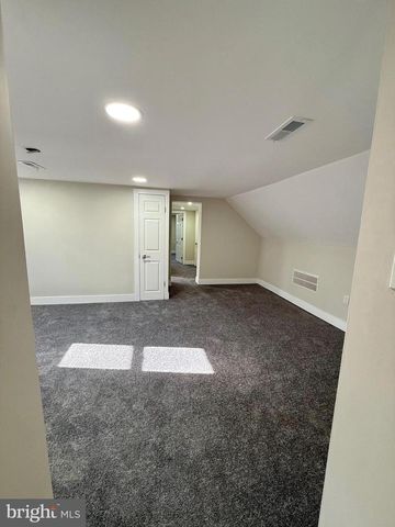 3006 DIXON AVE, Bristol, PA 19007