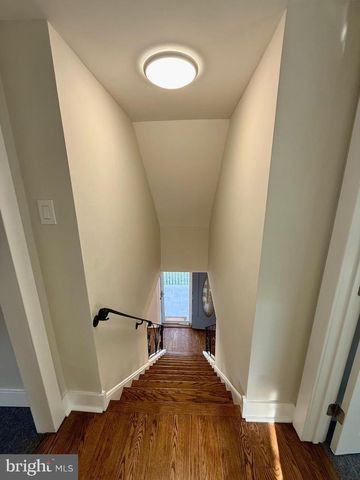 3006 DIXON AVE, Bristol, PA 19007