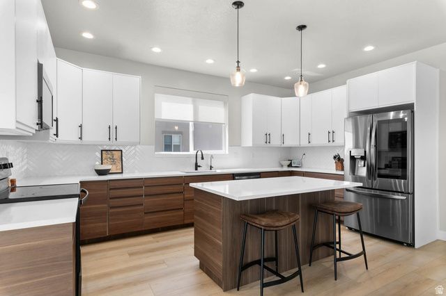 708 N DEVONSHIRE DR, Saratoga Springs, UT 84045