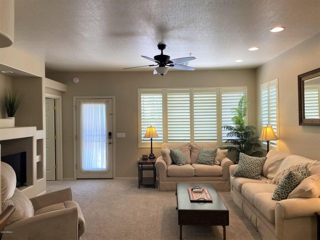 11500 E COCHISE Drive 1010, Scottsdale, AZ 85259