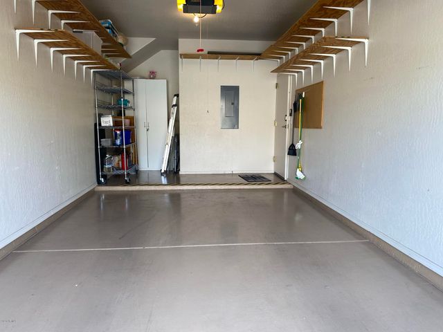 11500 E COCHISE Drive 1010, Scottsdale, AZ 85259