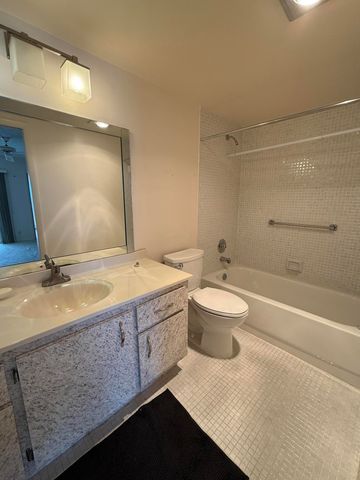 4022 Wolverton E, Boca Raton, FL 33434