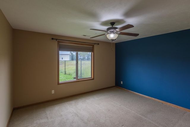 21300 County Line Rd, Rose Hill, KS 67133