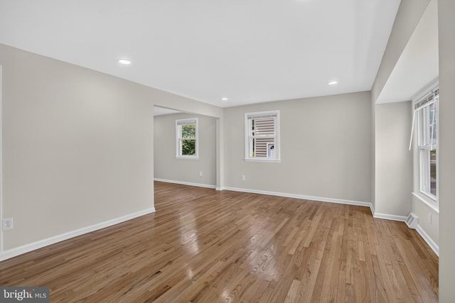 211 S DILLWYN RD, Newark, DE 19711