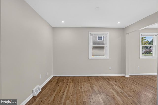 211 S DILLWYN RD, Newark, DE 19711