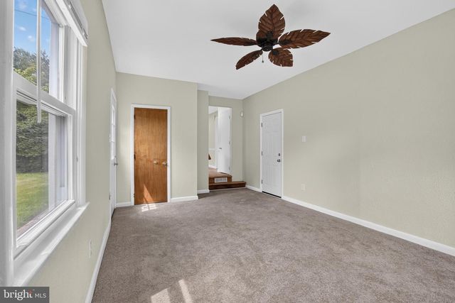 211 S DILLWYN RD, Newark, DE 19711