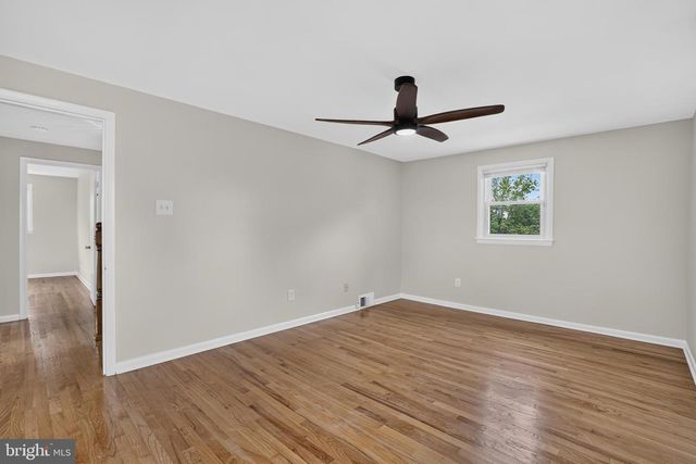 211 S DILLWYN RD, Newark, DE 19711