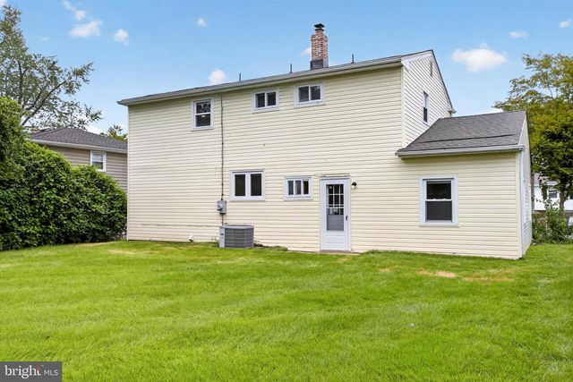 211 S DILLWYN RD, Newark, DE 19711
