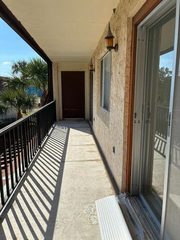 7020 COGNAC DRIVE 4, New Port Richey, FL 34653