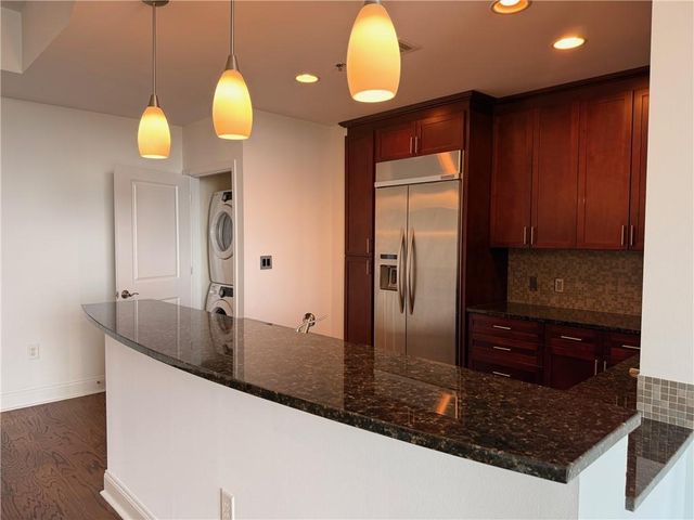 270 17th Street NW 2207, Atlanta, GA 30363