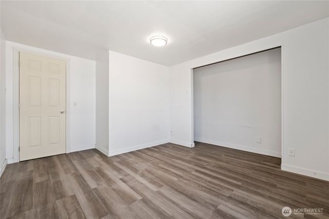 213 W Kelso Avenue, Electric City, WA 99123