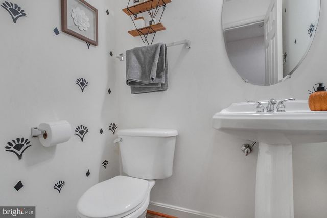 20751 BRIDAL VEIL FALLS TER, Sterling, VA 20165