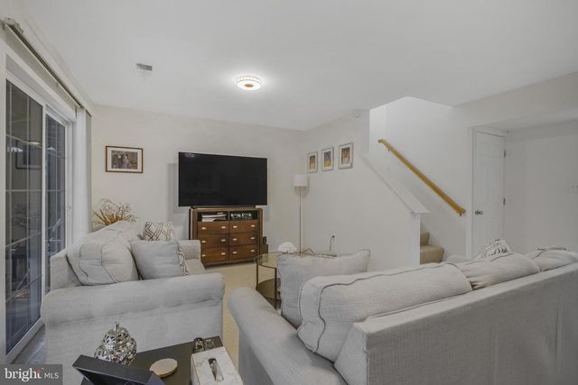 20751 BRIDAL VEIL FALLS TER, Sterling, VA 20165