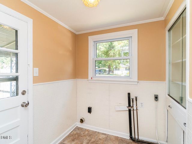 1901 Lynnwood Drive, Burlington, NC 27215