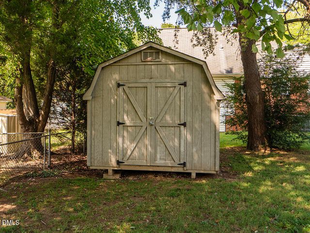 1901 Lynnwood Drive, Burlington, NC 27215