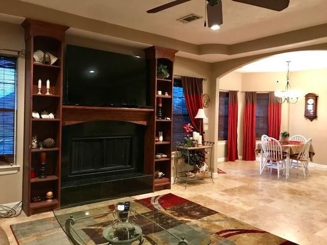 1803 Lafayette Lane, Cove, TX 77523