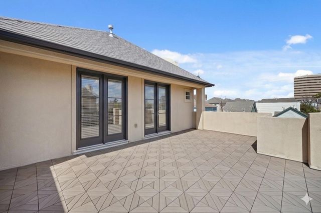 1404 W 25th Street, Houston, TX 77008