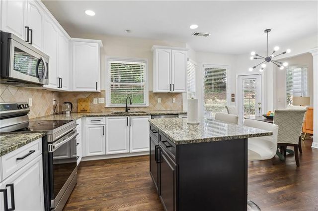 1791 Heatherglade Lane, Lawrenceville, GA 30045