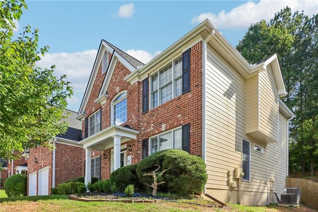 1791 Heatherglade Lane, Lawrenceville, GA 30045
