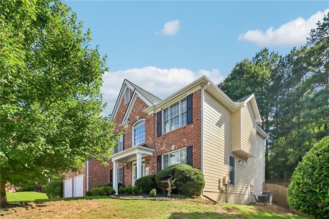 1791 Heatherglade Lane, Lawrenceville, GA 30045