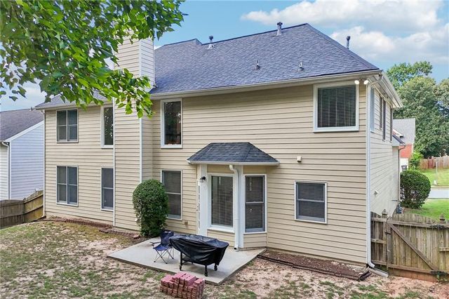 1791 Heatherglade Lane, Lawrenceville, GA 30045