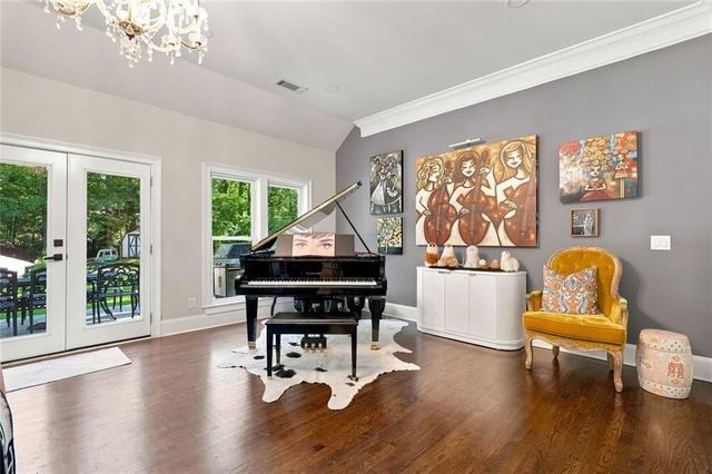 995 Willeo Road, Roswell, GA 30075
