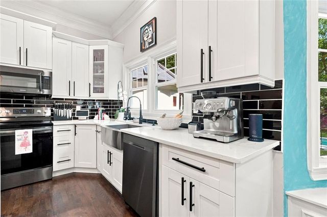 995 Willeo Road, Roswell, GA 30075
