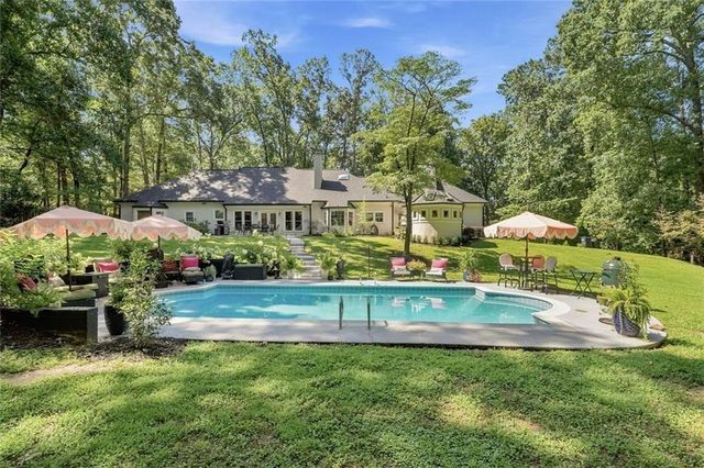 995 Willeo Road, Roswell, GA 30075