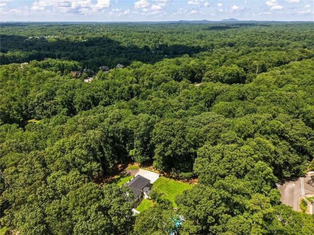 995 Willeo Road, Roswell, GA 30075