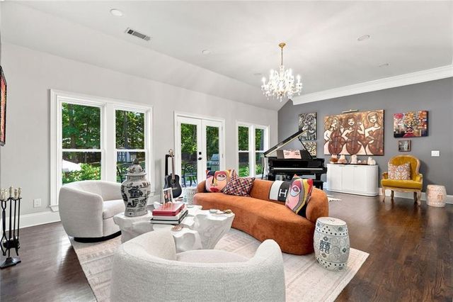 995 Willeo Road, Roswell, GA 30075
