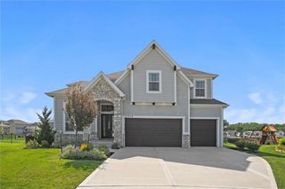 15319 W 171st Place, Olathe, KS 66062