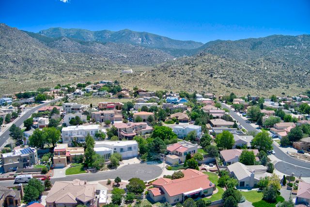 13616 Ernesto Court NE, Albuquerque, NM 87112