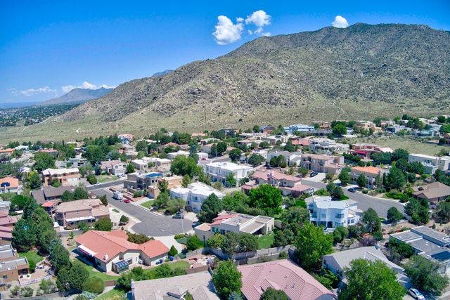 13616 Ernesto Court NE, Albuquerque, NM 87112