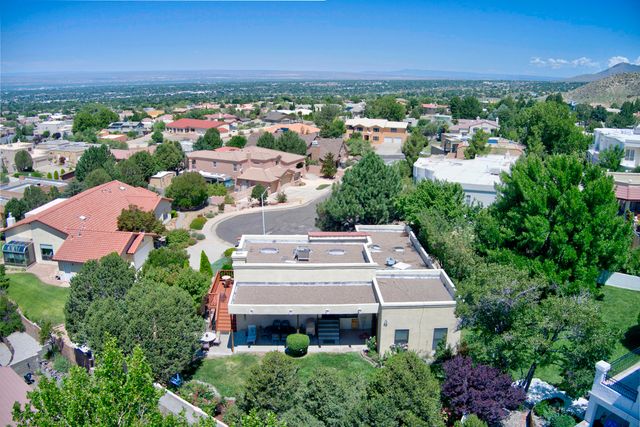 13616 Ernesto Court NE, Albuquerque, NM 87112