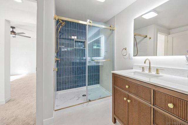 210 S Orange Ave, Fallbrook, CA 92028