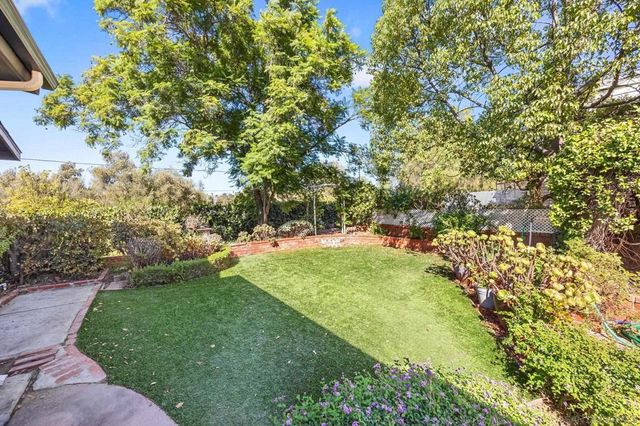 210 S Orange Ave, Fallbrook, CA 92028