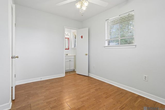 34937 Gravesbriar Dr, Denham Springs, LA 70706